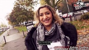 Deutsch Türkin macht Straßen Outdoor Sextreffen EroCom Date echte versaute Schlampe
